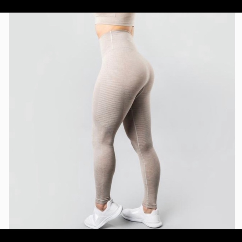 Alphalete Halo Leggings